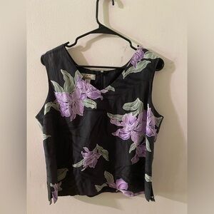 Tommy Bahama Silk and Linen blend Black Floral Blouse Vest Tops for Women